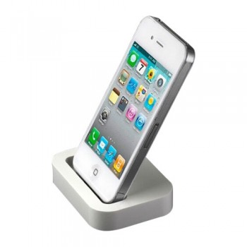 NoTech iPhone 4 / 4s Masaüstü Şarj Aleti Dock Beyaz NoTech iPhone 4 / 4s Masaüstü Şarj Aleti Dock Beyaz